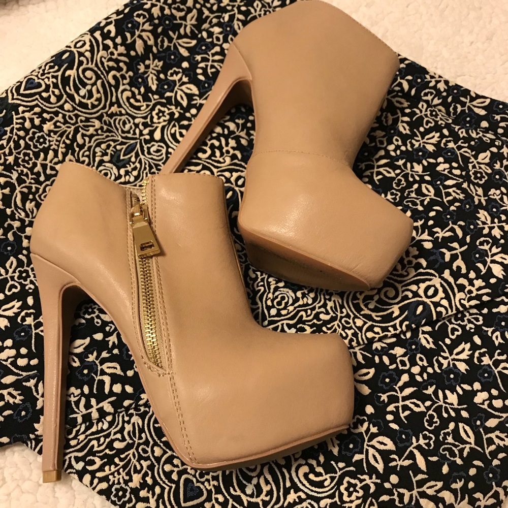 Sexy Qupid High Heeled Booties